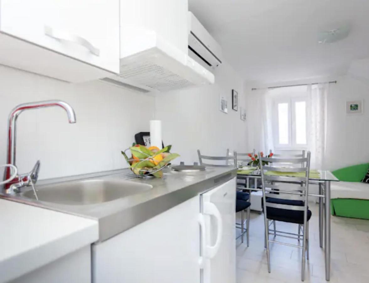 Old Town Centar, Cozy And Quiet Modern Apartment Dubrovnik Bagian luar foto