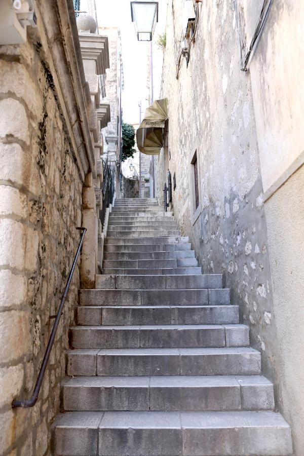 Old Town Centar, Cozy And Quiet Modern Apartment Dubrovnik Bagian luar foto